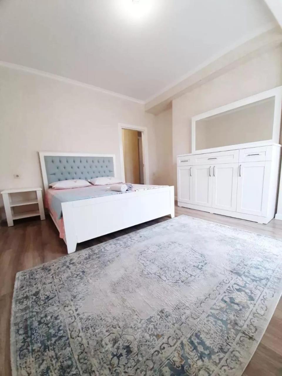 Ecohouse Daire Bişkek Dış mekan fotoğraf