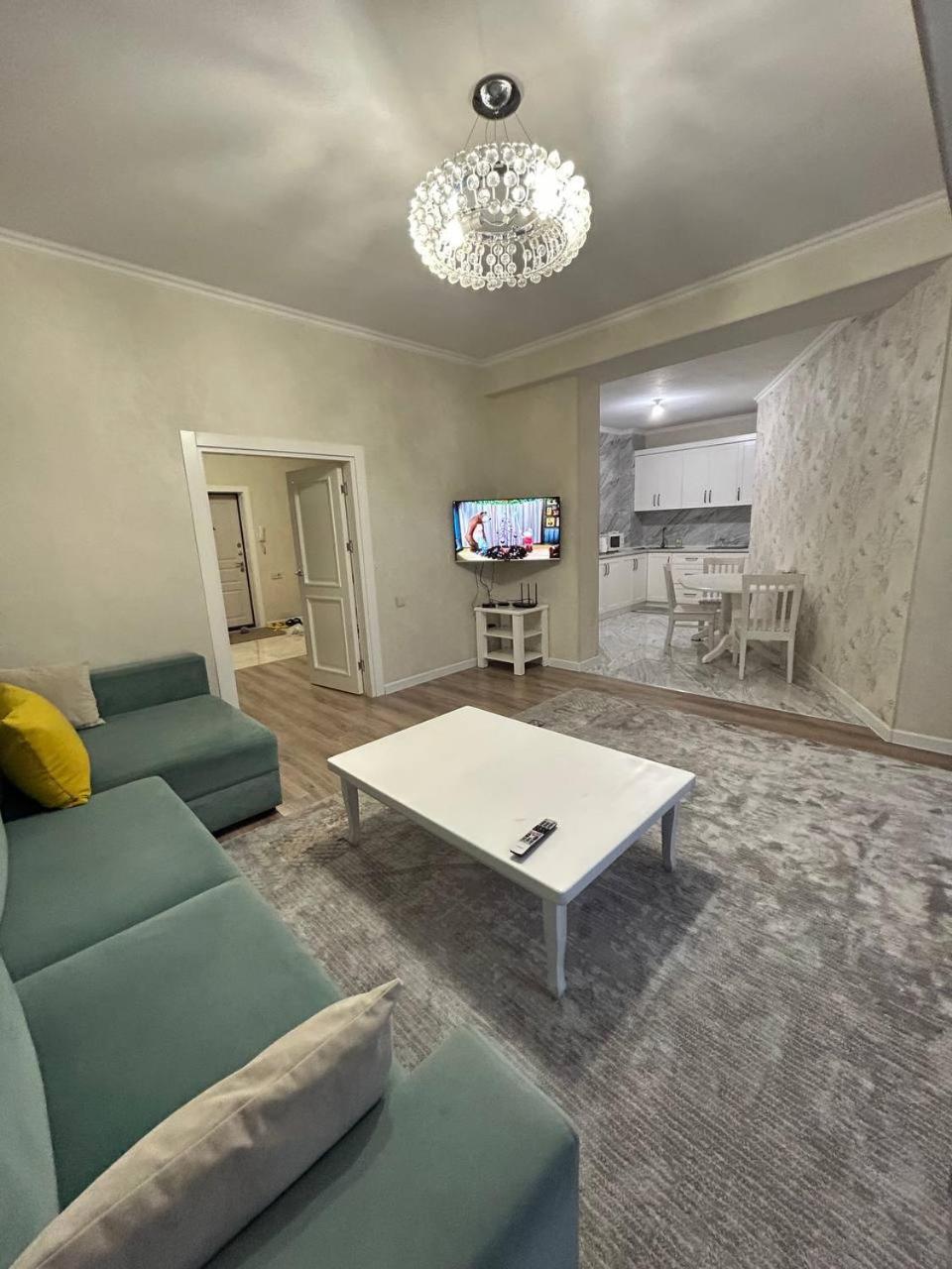 Ecohouse Daire Bişkek Dış mekan fotoğraf