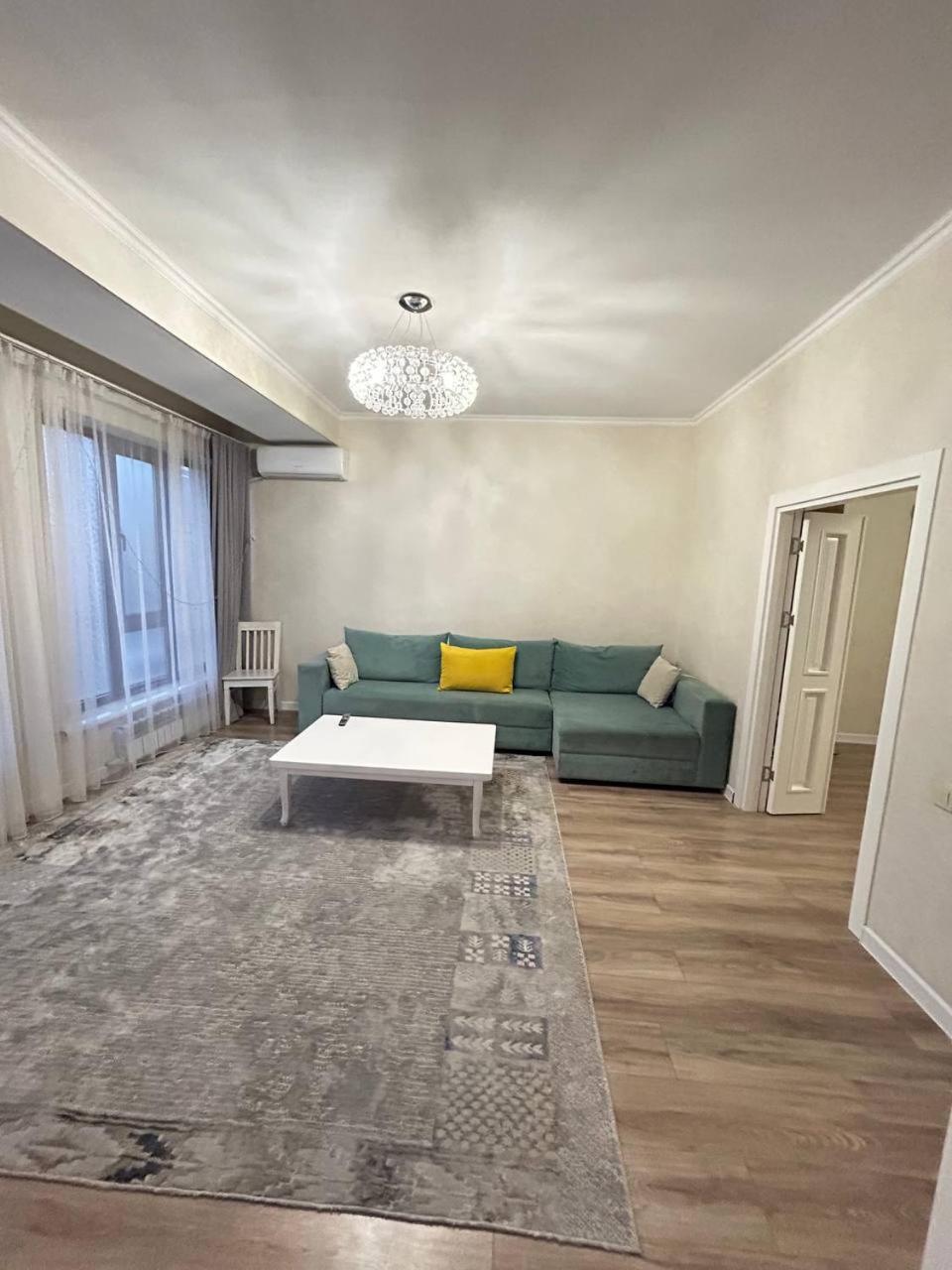 Ecohouse Daire Bişkek Dış mekan fotoğraf